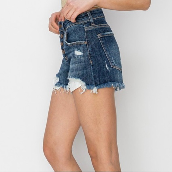 Plus Size Risen Button Front Mid Rise Shorts - Picture 2 of 5